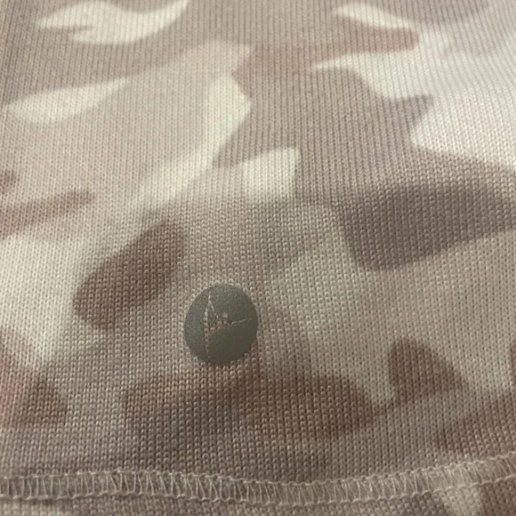 3T 90 Degree Pink Camouflage Matching Set, Athleisure, Long Sleeve, Lightweight - Picture 7 of 8